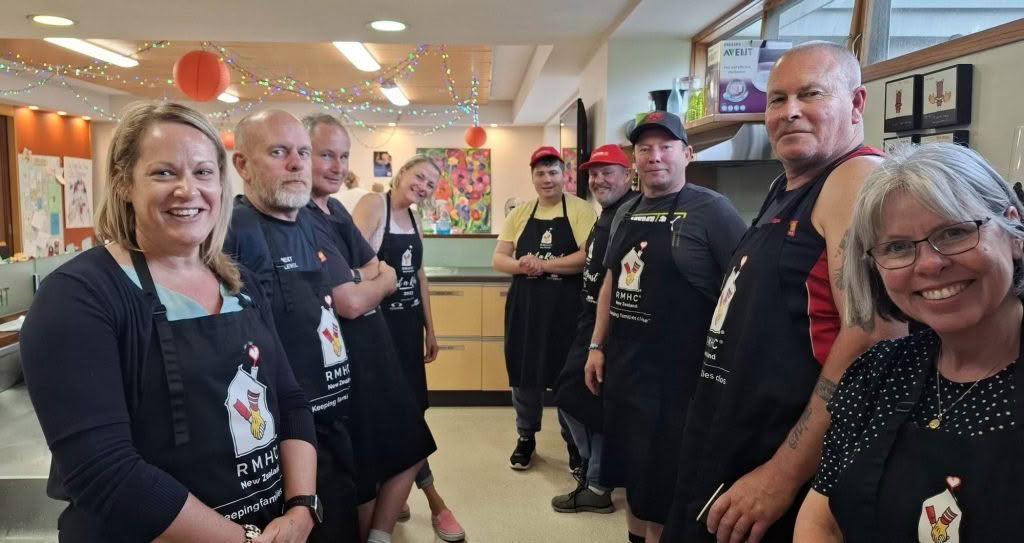 Crown Cook Night Group Volunteers