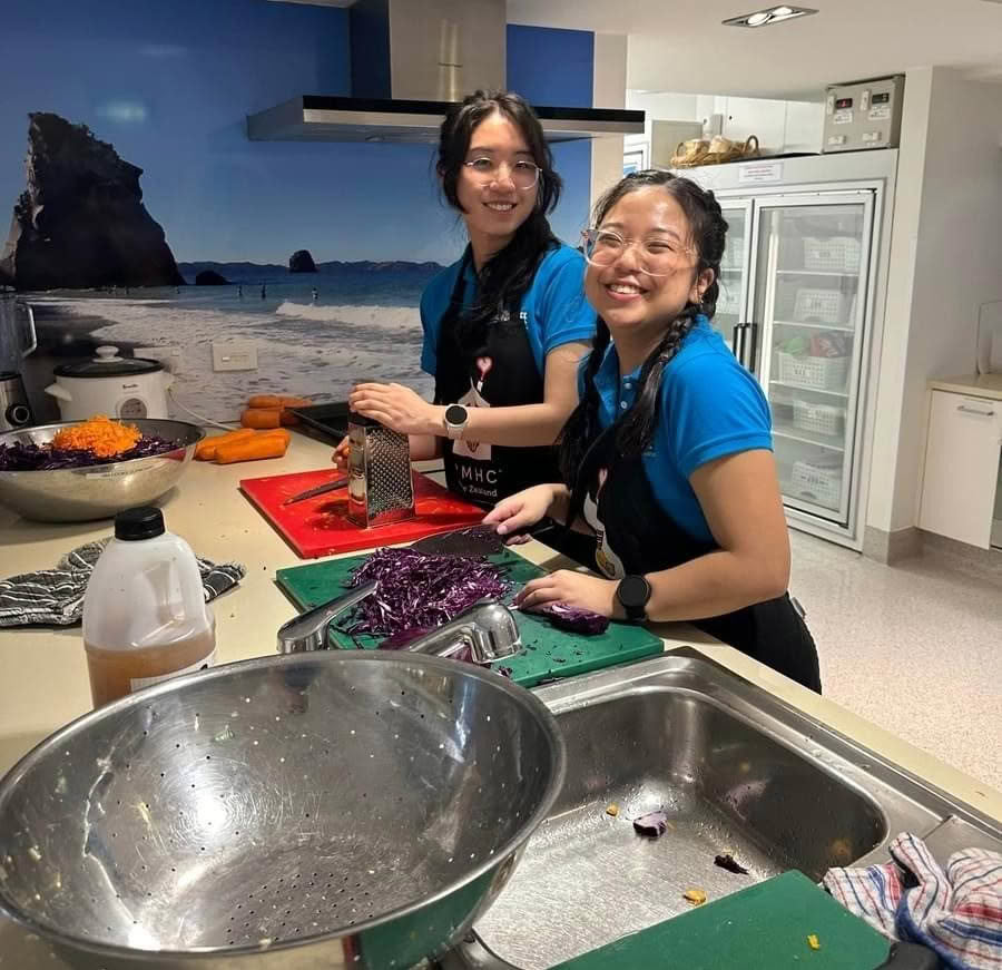 Kelly Tarltons Group Volunteer Cook Night