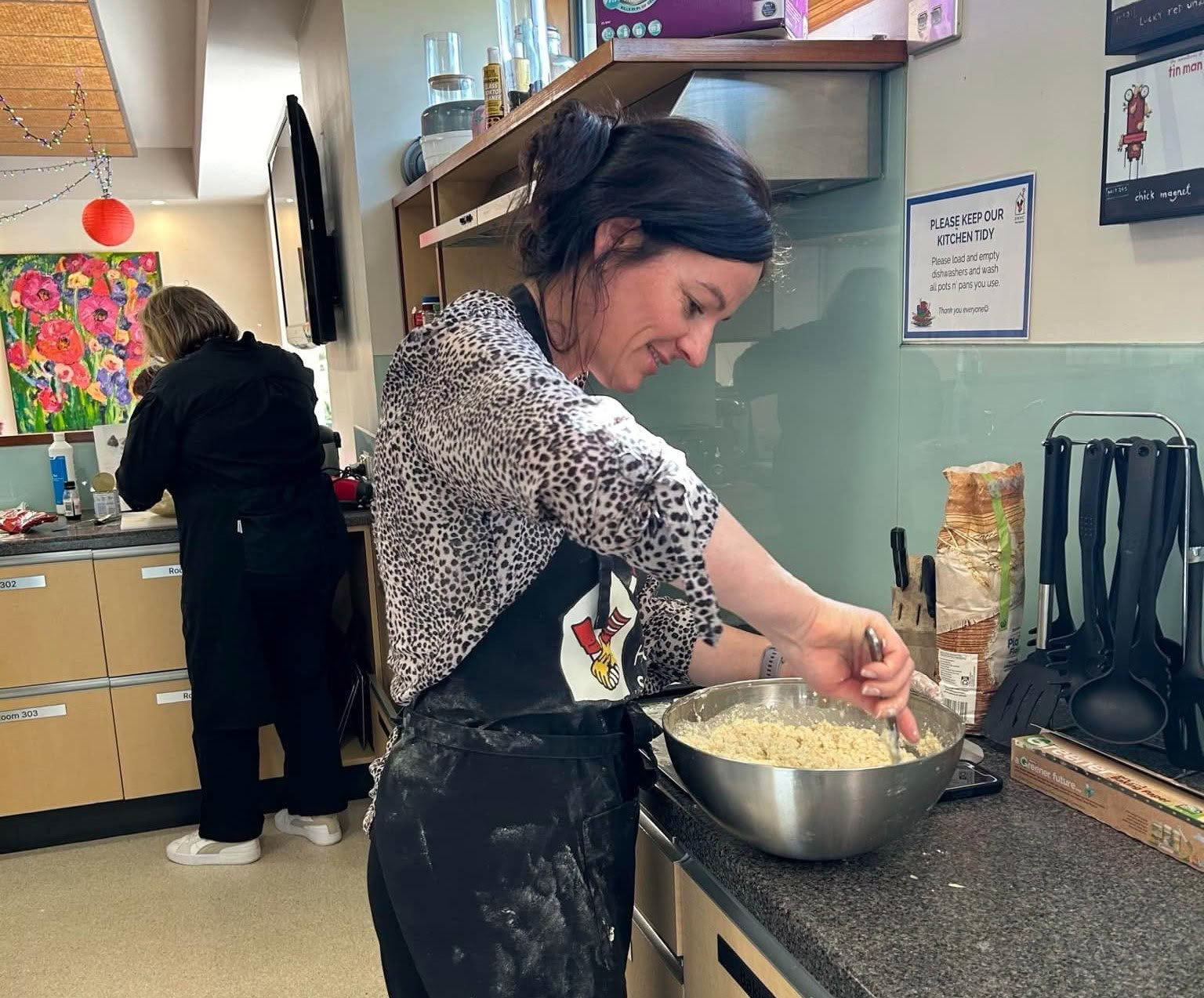 Volunteer baking