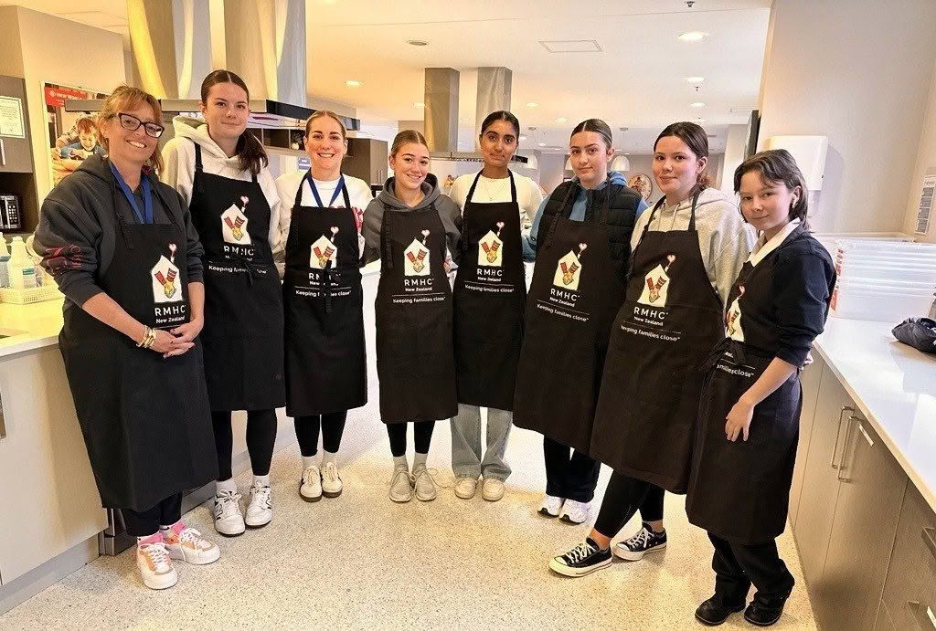 Volunteer cook night